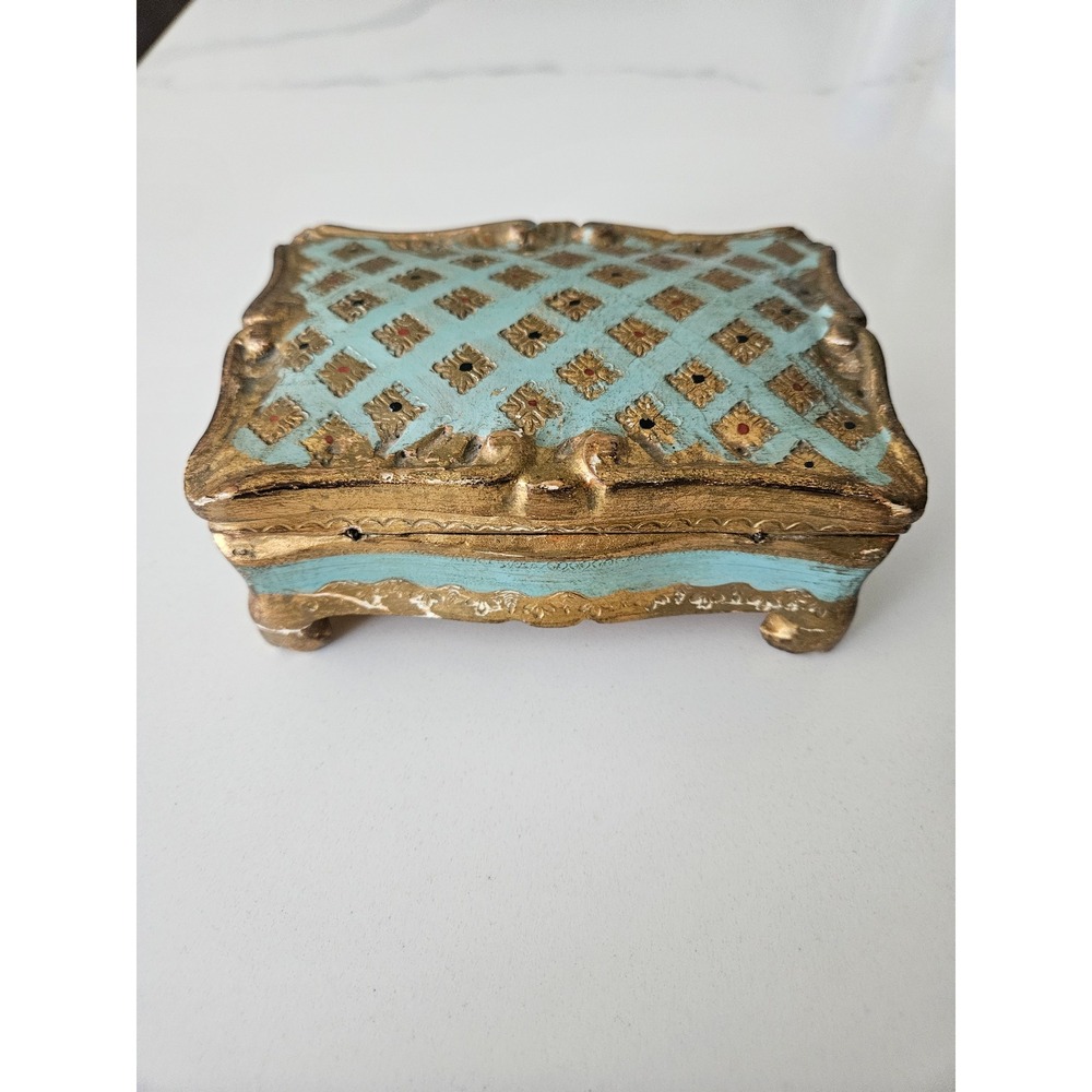 Florentine Jewelry Box Women OS Turquoise Gold Good Italian Wood Gilt Footed VTG